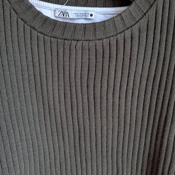 Long sleeve cut out Shirt - Picture 4 of 6